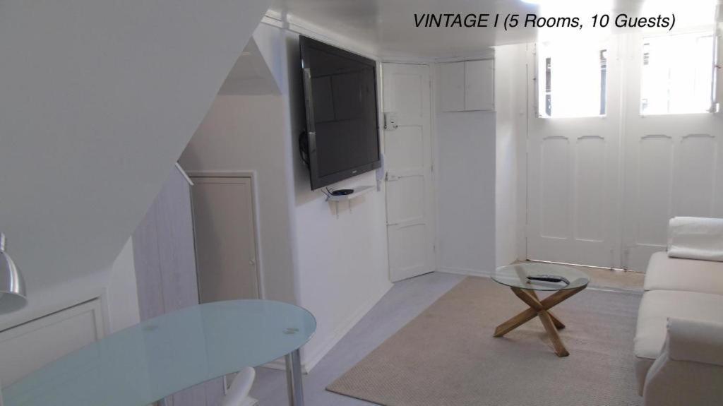 Alfama Vintage 1 Ten Guests - Alfama Vintage 2 Five Guests - Alfama Vintage 3 Three Guests Lisboa Εξωτερικό φωτογραφία